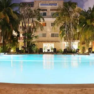 blue-ocean-riviera-maya.allrivieramayahotels.com/